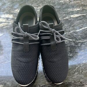 COLE  HANN  Zerogrand Women  Stitchlite  Shoes Size: 8.5B